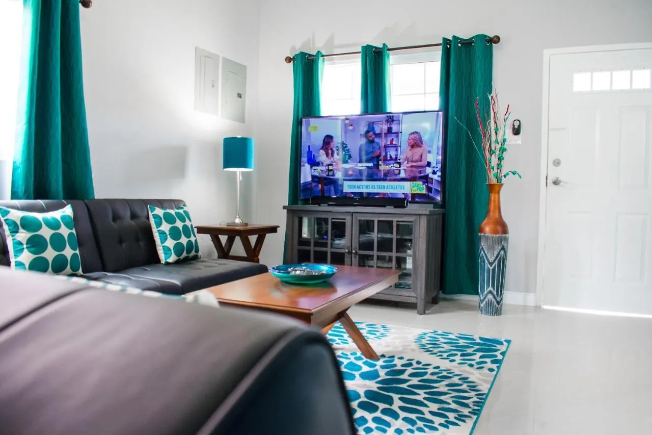 Casa Voilet Vacation Villa Kingston